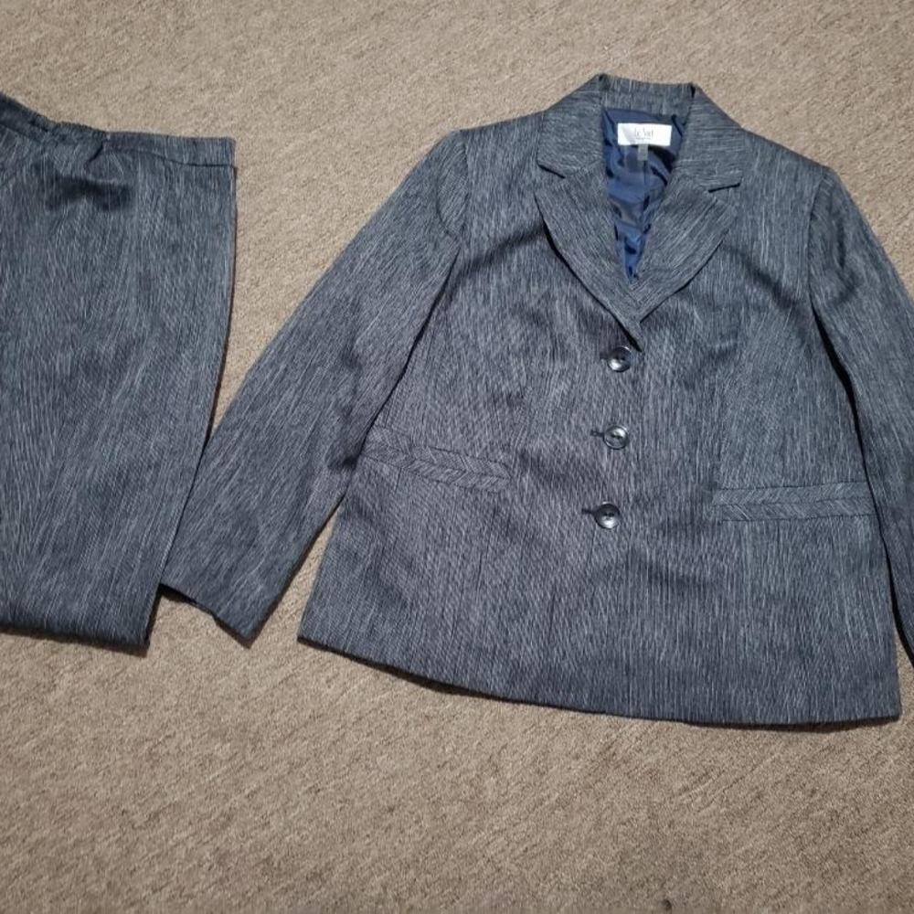 Pantsuit - Picture 2 of 2